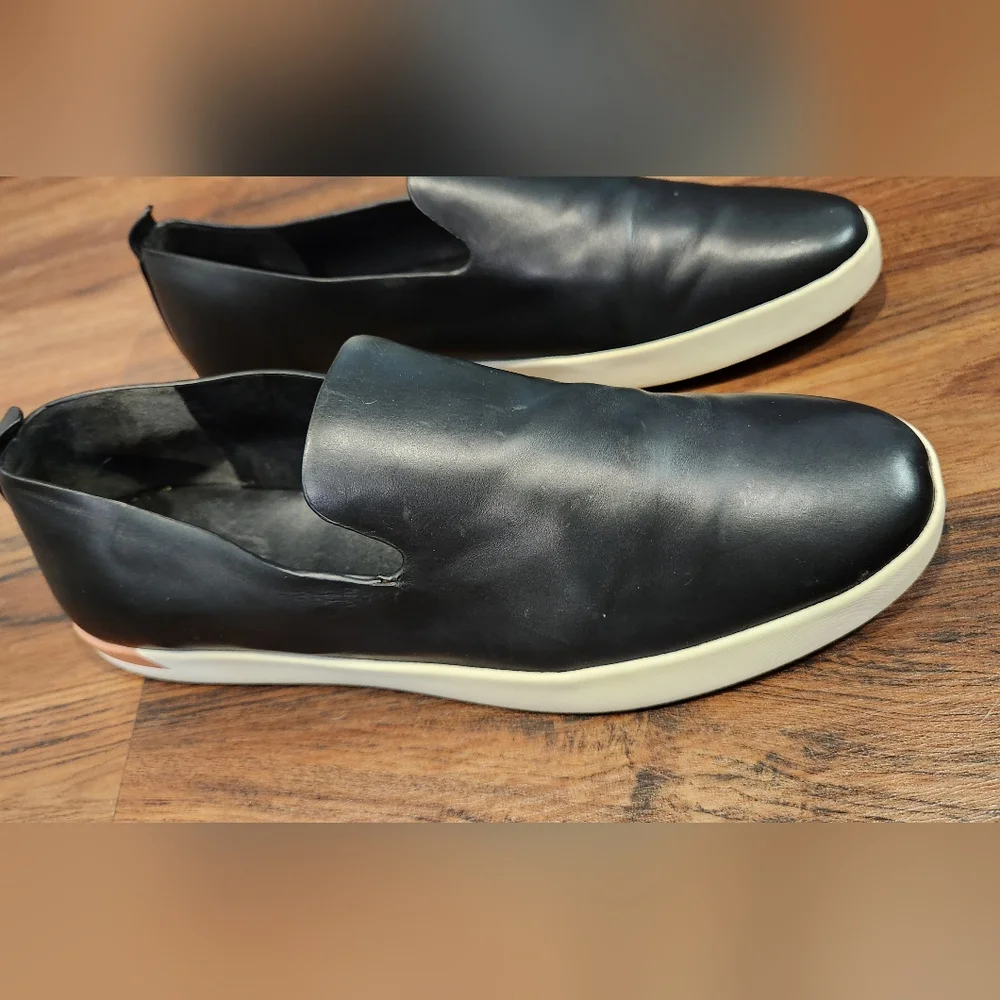 Women's Vince Leather Slip-On Loafer size 7.5 - Picture 5 of 14